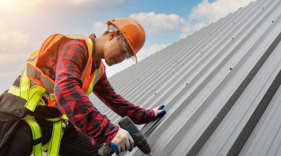 Professional Emergency Roof Repairs services in Sawyer, ND